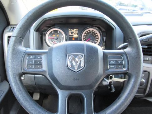Used 2018 RAM 3500 Tradesman w/ Chrome Appearance Group AWD/4WD image 23