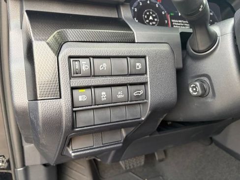 Used 2026 Toyota 4Runner Limited AWD/4WD image 29