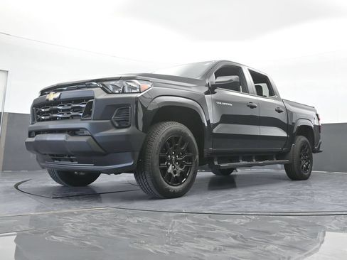 Used 2026 Chevrolet Colorado W/T w/ WT Custom Package RWD image 54