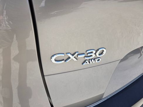 Certified 2024 MAZDA CX-30 AWD 2.5 S w/ Select Sport Pkg image 11