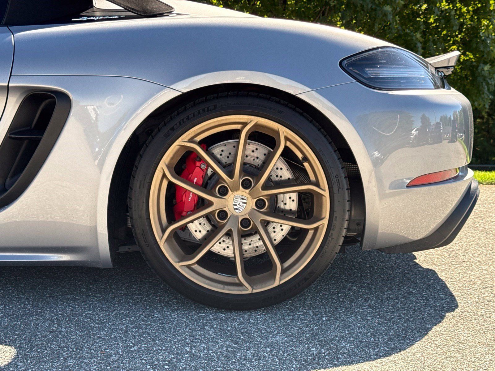 Certified 2022 Porsche 718 Boxster Spyder RWD image 13