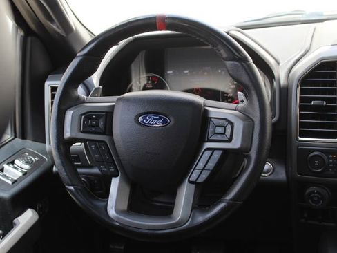 Used 2017 Ford F150 Raptor w/ Equipment Group 802A Luxury AWD/4WD image 17