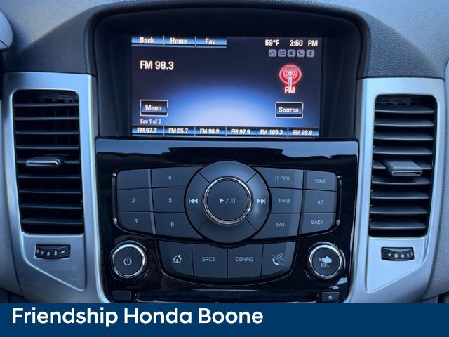 Used 2015 Chevrolet Cruze LT FWD image 23