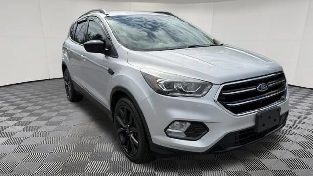 Used 2017 Ford Escape SE w/ Equipment Group 201A AWD/4WD image 7