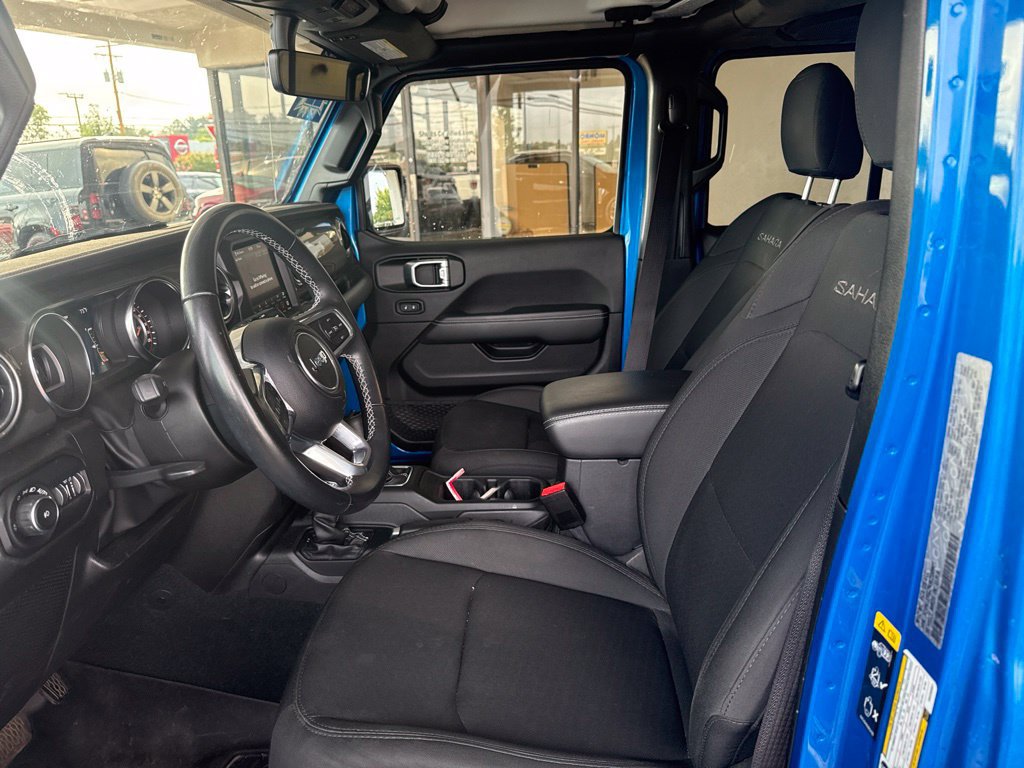 Used 2022 Jeep Wrangler Unlimited Sahara AWD/4WD image 11