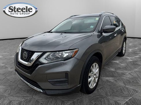 Used 2019 Nissan Rogue S w/ Special Edition Package FWD image 1