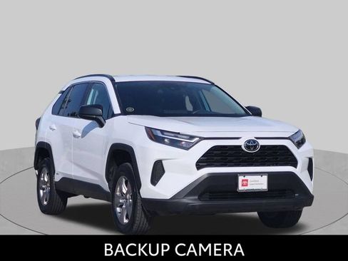 Certified 2025 Toyota RAV4 LE AWD/4WD image 3