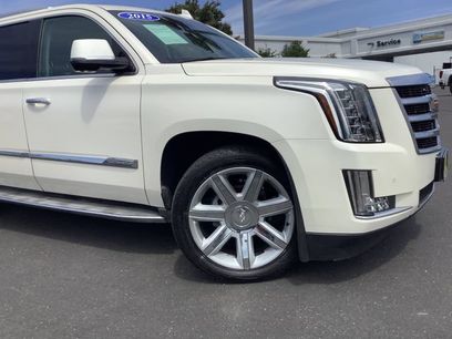 Used 2015 Cadillac Escalade ESV Luxury