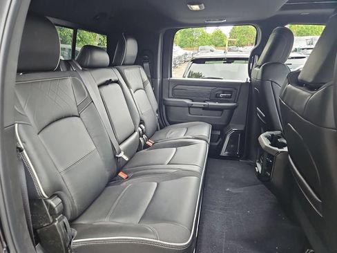 New 2026 RAM 2500 Limited AWD/4WD image 15