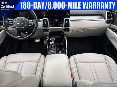 Used 2022 Kia Sorento SX FWD image 12