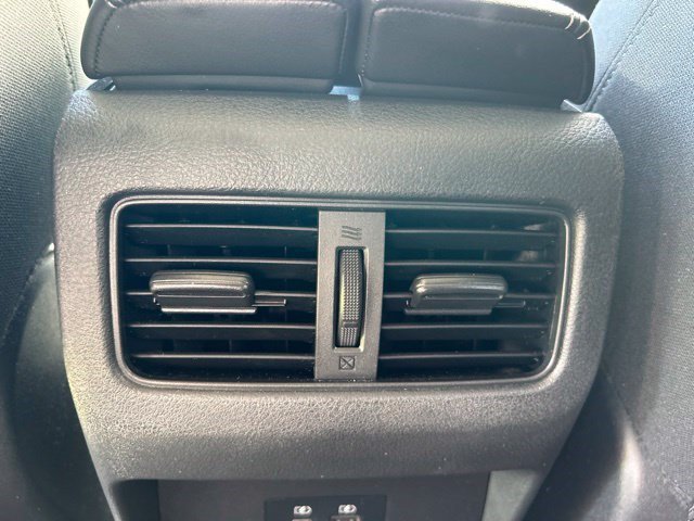 Used 2023 Nissan Rogue SV FWD image 42
