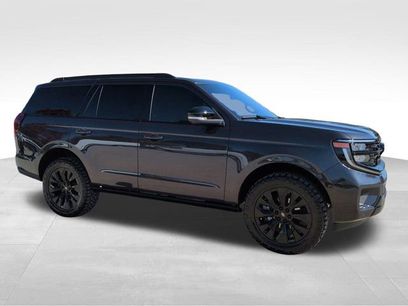 Used 2025 Ford Expedition Platinum w/ Stealth Appearance Package