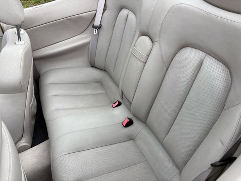 Used 2000 Mercedes-Benz CLK 320 Cabriolet image 22