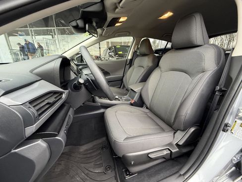 Certified 2024 Subaru Crosstrek 2.0i Premium image 13