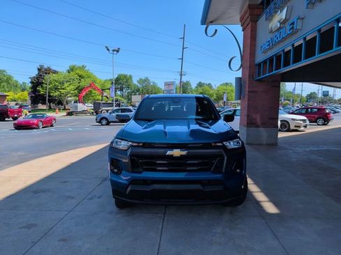 Used 2023 Chevrolet Colorado LT w/ LT Convenience Package II AWD/4WD image 10