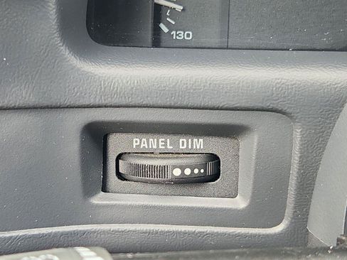 Used 1988 Ford Mustang LX RWD image 30