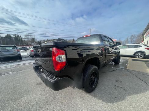 Used 2014 Toyota Tundra SR image 4