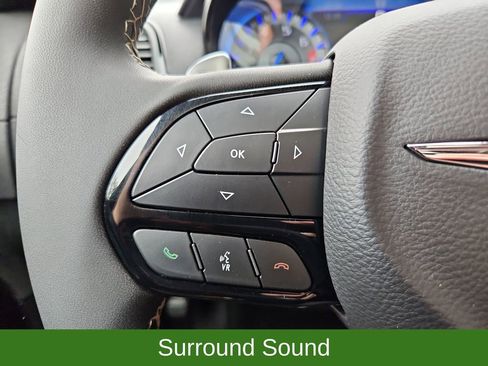 Used 2023 Chrysler 300 S image 11