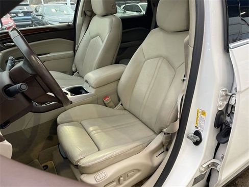 Certified 2012 Cadillac SRX Luxury image 19