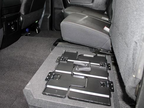 Used 2016 RAM 2500 Laramie image 30