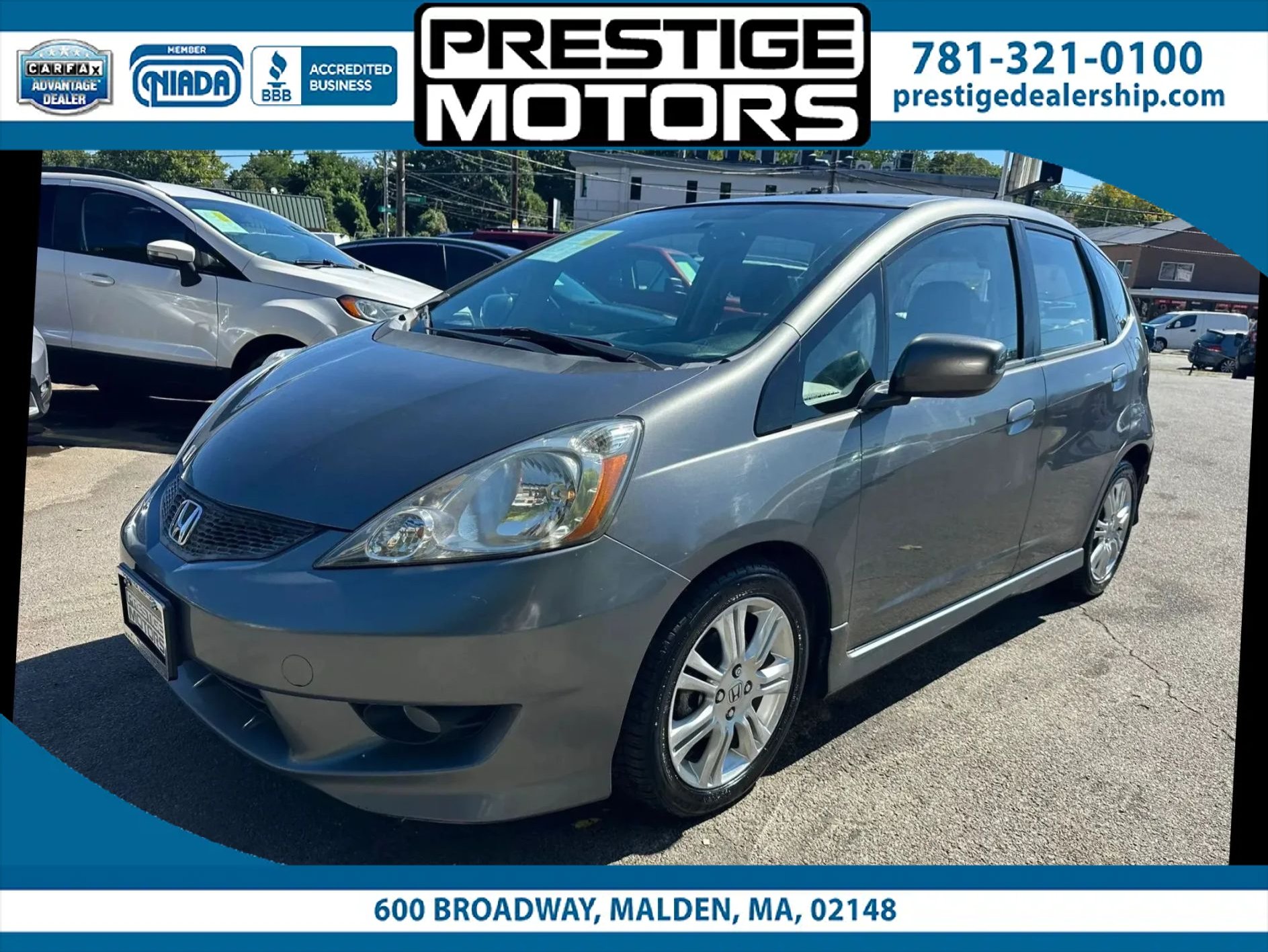 Used 2011 Honda Fit Sport image 1