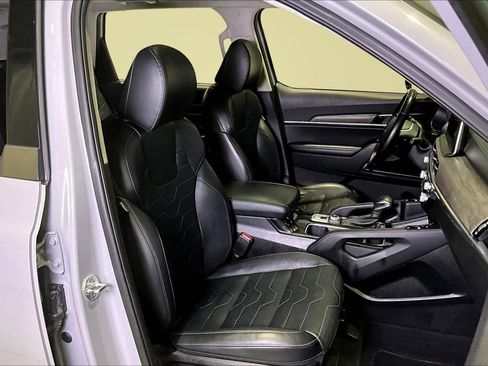 Used 2022 Kia Telluride SX w/ SX Prestige Package image 29