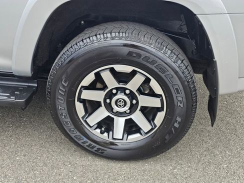 Used 2021 Toyota 4Runner TRD Off-Road image 11