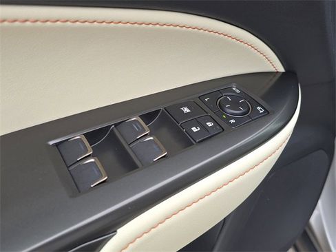 Used 2024 Lexus NX 250 FWD image 22