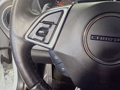 Used 2021 Chevrolet Camaro LT image 11