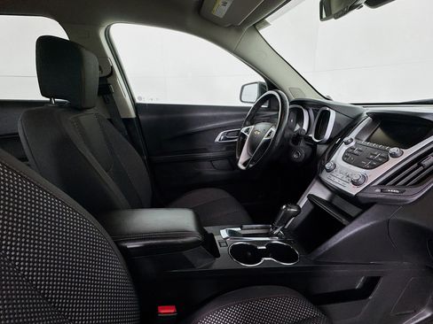 Used 2017 Chevrolet Equinox LT w/ Convenience Package image 27