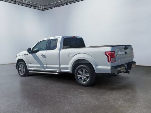 Used 2017 Ford F150 XLT w/ Equipment Group 302A Luxury RWD image 3