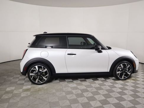 New 2026 MINI Cooper 2-Door Hardtop FWD image 4