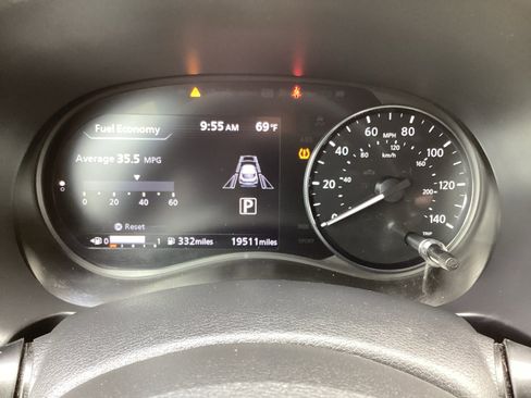 Used 2023 Nissan Kicks SR w/ Interior Electronics Package image 22