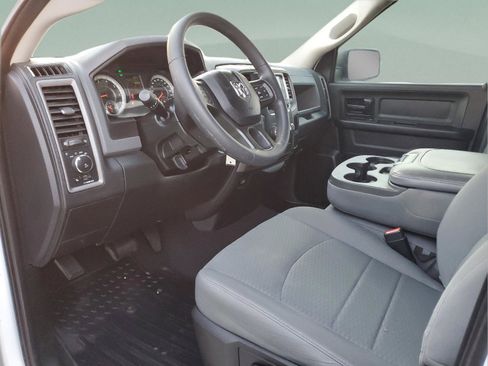 Used 2018 RAM 1500 Express image 14