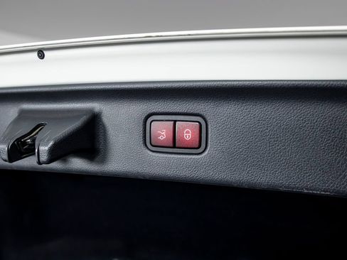 Used 2023 Mercedes-Benz Maybach S 580 4MATIC image 20