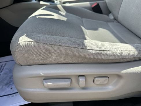 Used 2019 Honda Pilot EX image 16