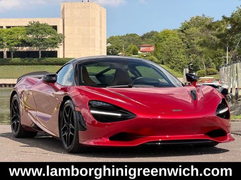 Used 2025 McLaren 750S RWD image 7