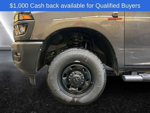 New 2026 RAM 2500 Tradesman AWD/4WD image 17