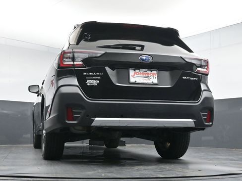Used 2022 Subaru Outback Limited AWD/4WD image 33