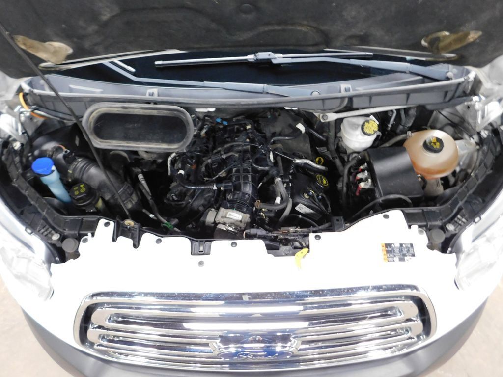 Used 2018 Ford Transit 150 XLT RWD image 14