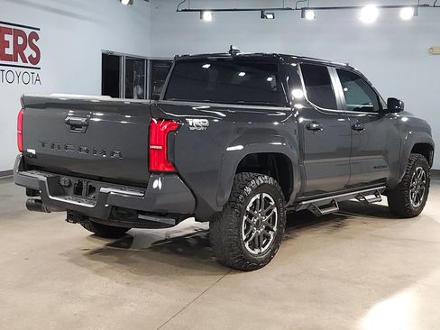 Certified 2025 Toyota Tacoma TRD Sport image 7