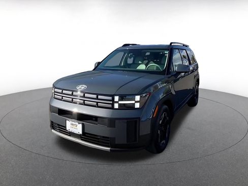 Used 2025 Hyundai Santa Fe SEL image 7