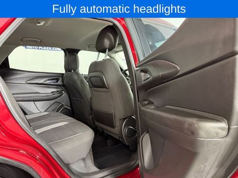 Used 2021 Chevrolet TrailBlazer LS AWD/4WD image 18