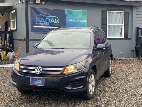 Used 2016 Volkswagen Tiguan S image 1