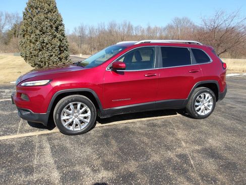 Used 2014 Jeep Cherokee Limited image 9