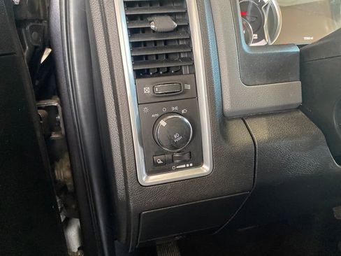 Used 2018 RAM 1500 Big Horn image 27