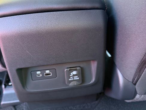 Used 2026 Nissan Frontier Pro-X w/ Pro-X Convenience Package image 11