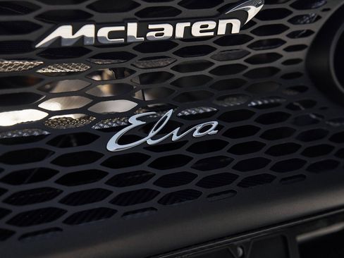 Used 2021 McLaren Elva image 16