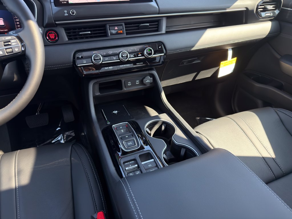 New 2026 Honda Pilot Touring image 17
