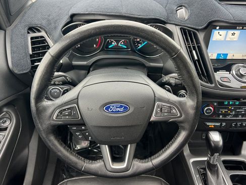 Used 2018 Ford Escape Titanium w/ Ford Safe & Smart Package image 14